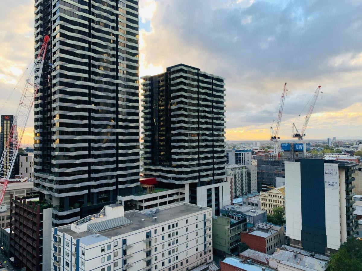 Melbourne Cbd Empire Apartment Exteriör bild